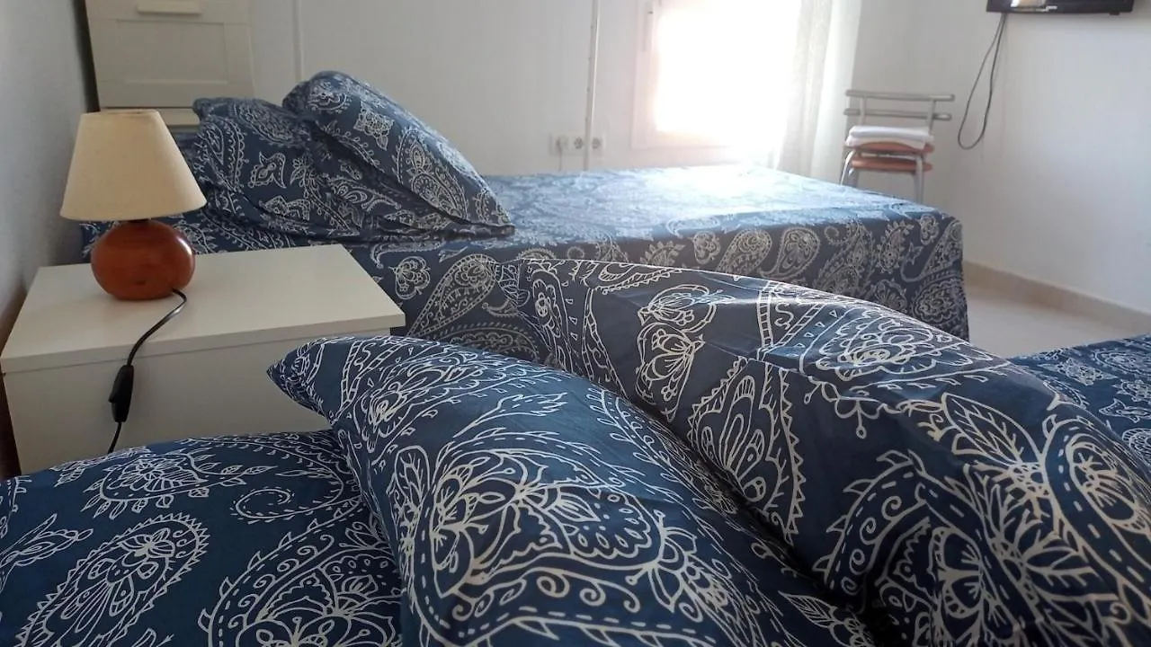 Habitación económica y acogedora a 10' de Cádiz Puerto Real Alloggio in famiglia